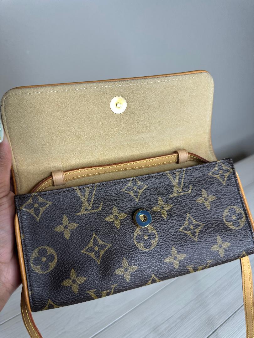 Louis Vuitton Monogram Pochette